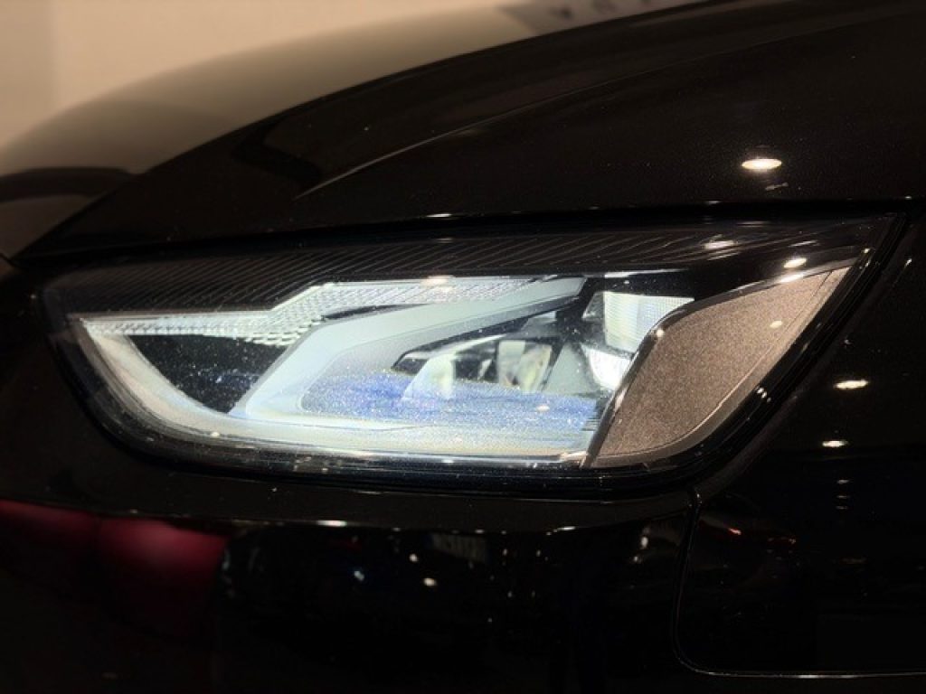 Clicca per ingrandire A4 - 35 TDI 163CV MHEV BERLINA S tronic Sport