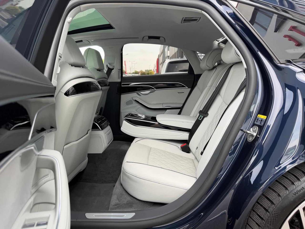 Clicca per ingrandire A8 - 50 TDI 3.0 quattro tiptronic
