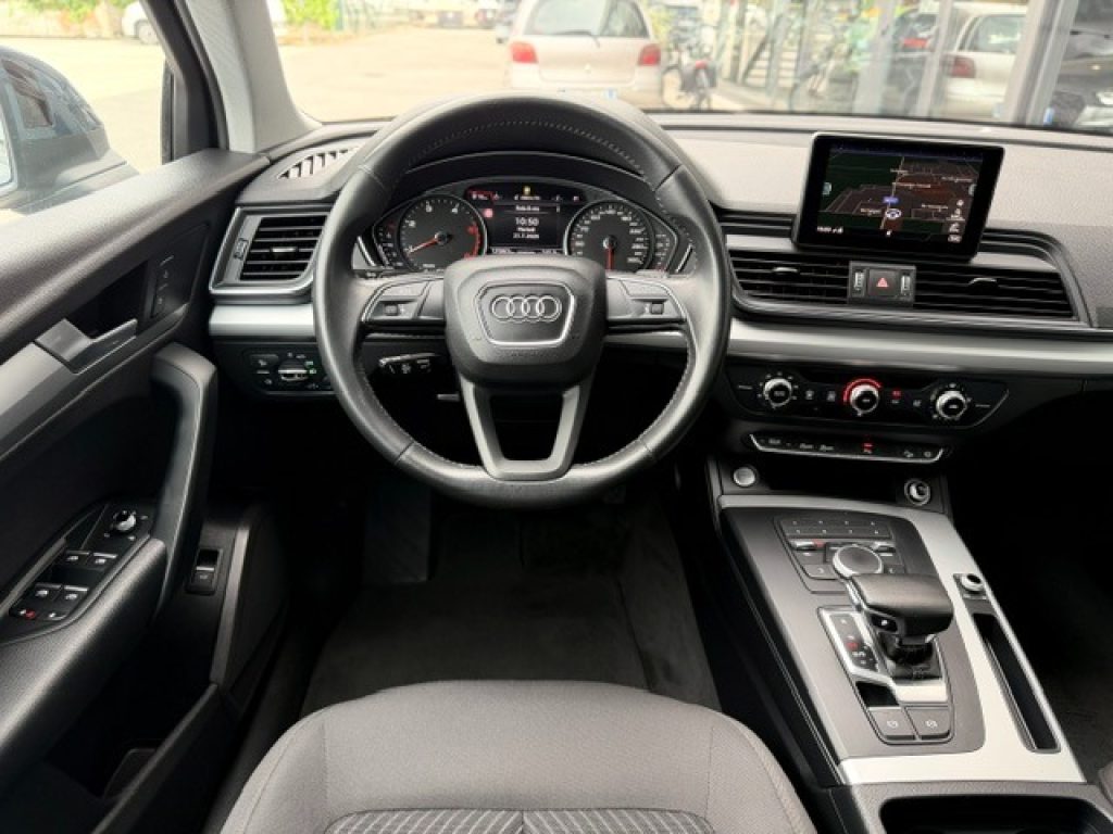 Clicca per ingrandire Q5 - 2.0 TDI 190 CV quattro S tronic Sport