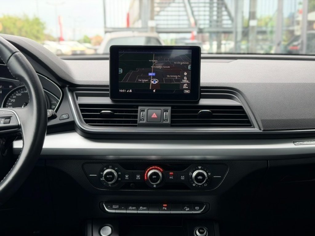 Clicca per ingrandire Q5 - 2.0 TDI 190 CV quattro S tronic Sport