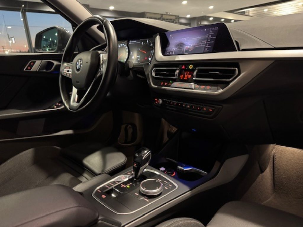 Clicca per ingrandire 216 - d Gran Coupé Sport aut.