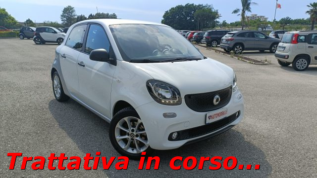 SMART ForFour Bianco pastello