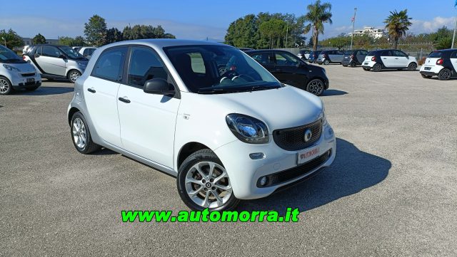 SMART ForFour Bianco pastello