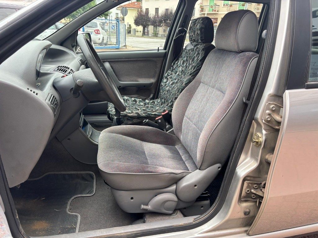 FIAT Punto 1ª serie SX NELLO TSTATO IN CUI SI TROVA - 8