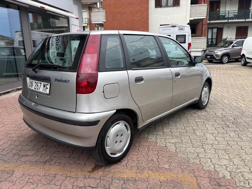 FIAT Punto 1ª serie SX NELLO TSTATO IN CUI SI TROVA - 6