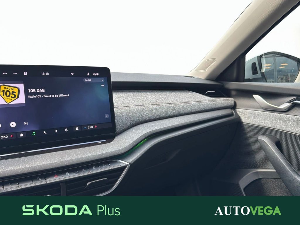 SKODA Octavia wagon 2.0 tdi executive 150cv dsg - 20