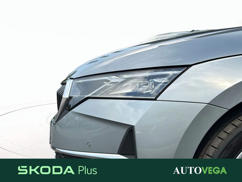 SKODA Octavia wagon 2.0 tdi executive 150cv dsg - 21