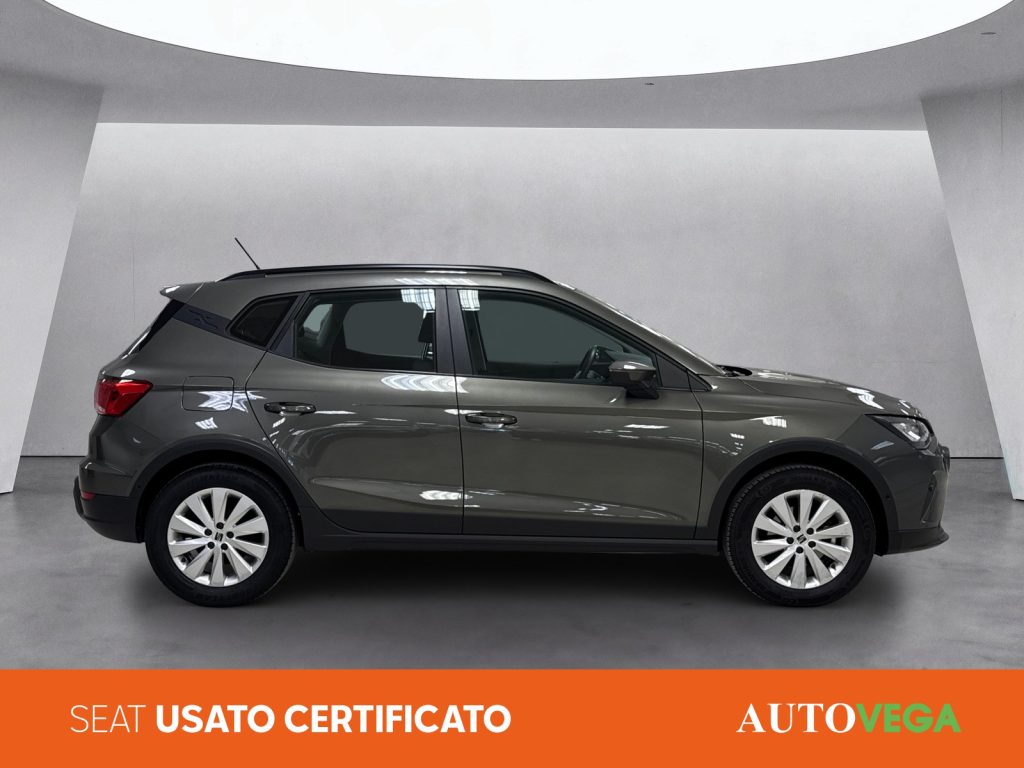 SEAT Arona 1.0 ecotsi style 95cv - 3