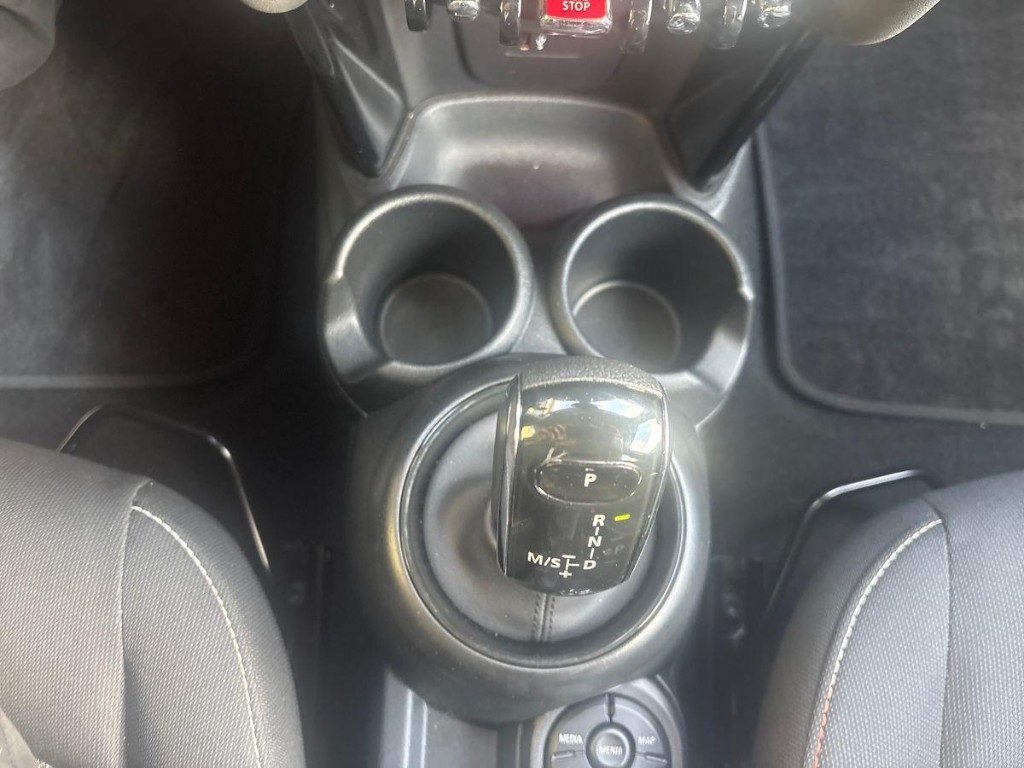 MINI Cooper 1.5 Cooper Classic 5 porte Aut. - 12