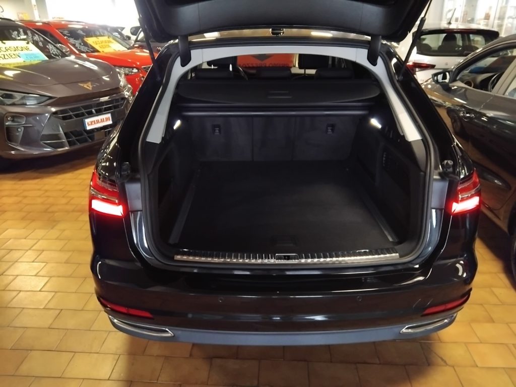 AUDI A6 Avant 2.0 TDI S tronic Business MHEV VIDEO 18 - 9