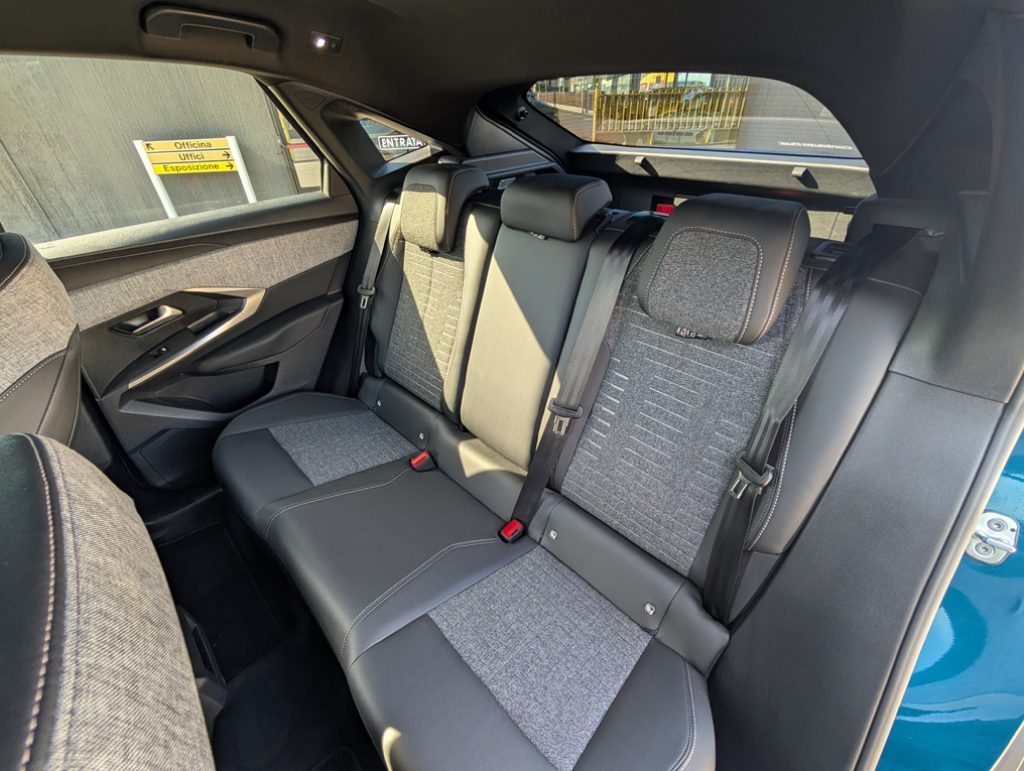 PEUGEOT 3008 Hybrid 145 e-DCS6 Allure Aziendale Garanzia->07/29 - 21
