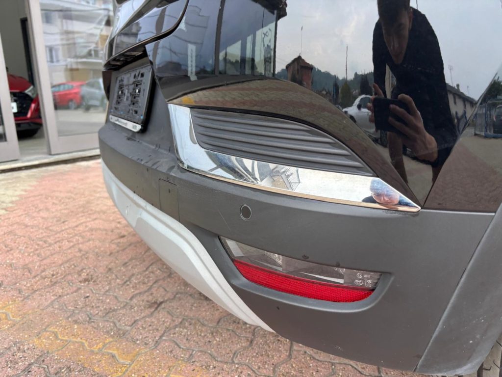 RENAULT Captur TCe 100 CV GPL Equilibre Bicolor - 8