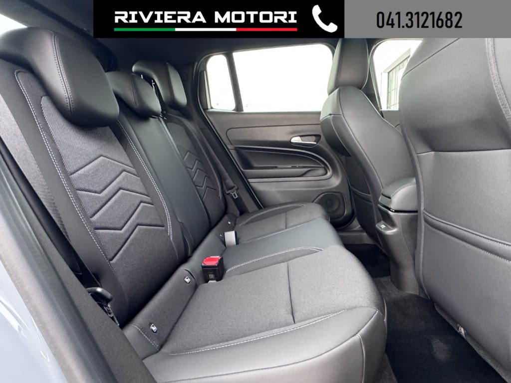 JEEP Avenger 1.2 turbo e-hybrid mhev Summit fwd 110cv edct6 - 9