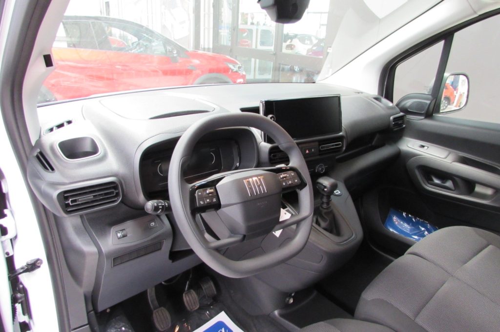 FIAT Doblo Doblò 1.5 BlueHdi 130CV PC-TN Van KMZERO - 8