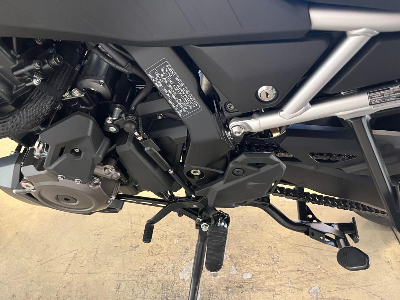 SUZUKI V-Strom 800DE DL - 10