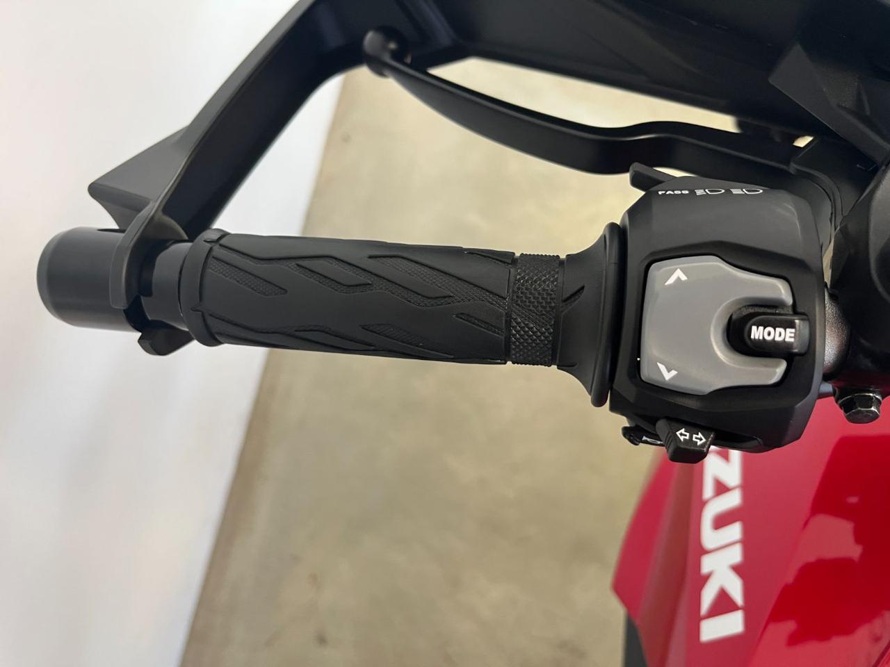 SUZUKI V-Strom 800DE DL - 13