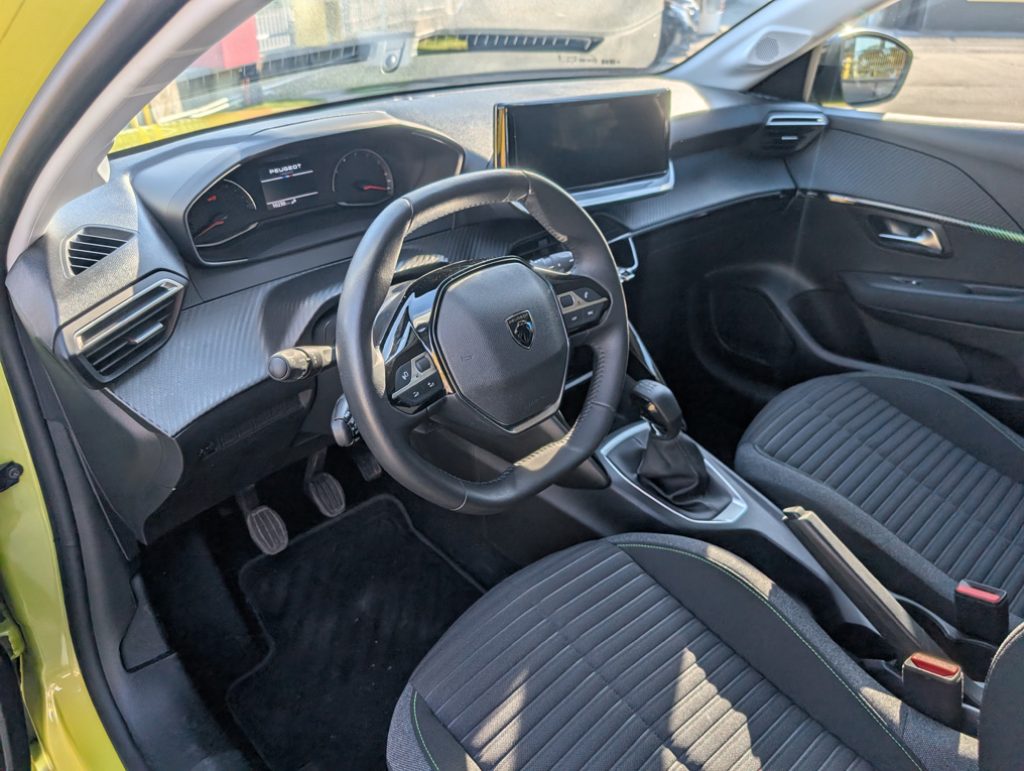 PEUGEOT 208 1.2 75CV S&S 5p Active Aziendale OK NEOPATENTATI - 23