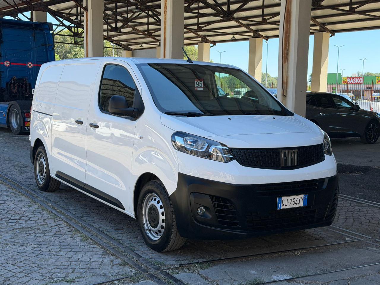 FIAT Scudo 1.5 BlueHDi 120 CV PL-TN Furgone Lounge - 2