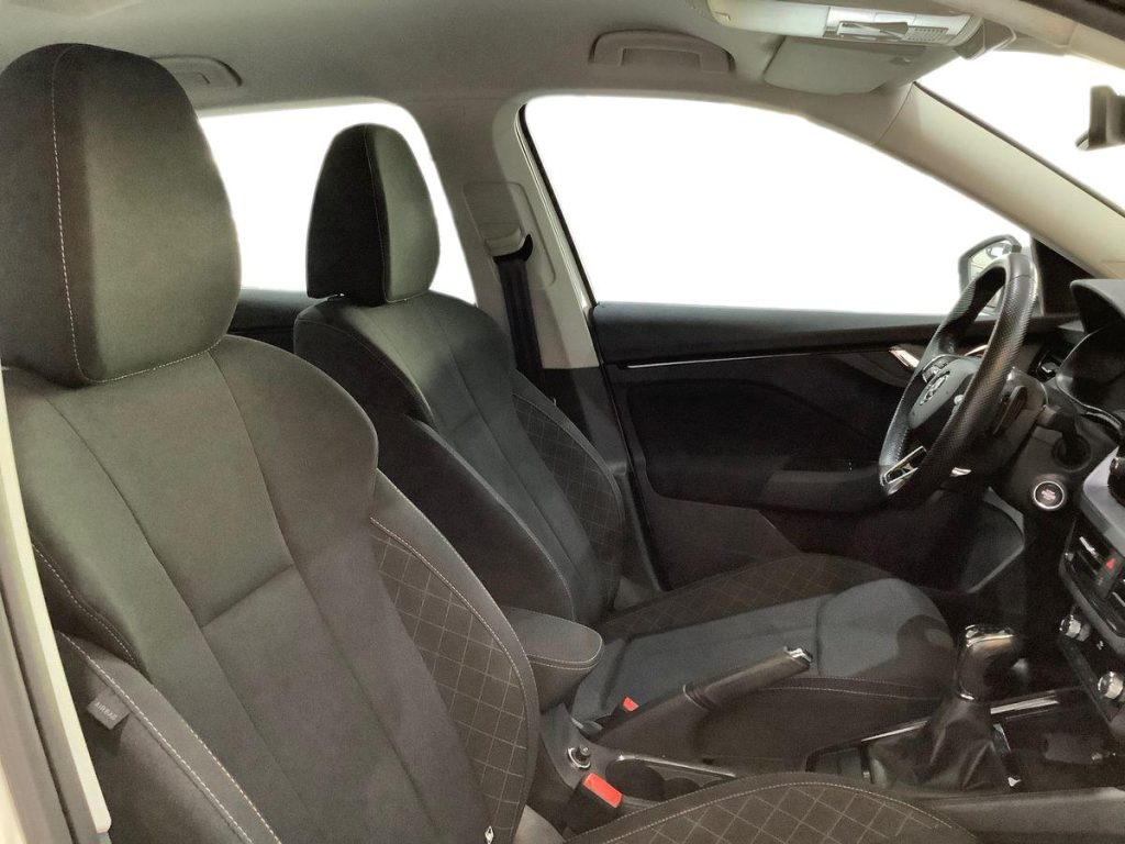 SKODA Kamiq 1.0 TSI 110 CV DSG Ambition - 10