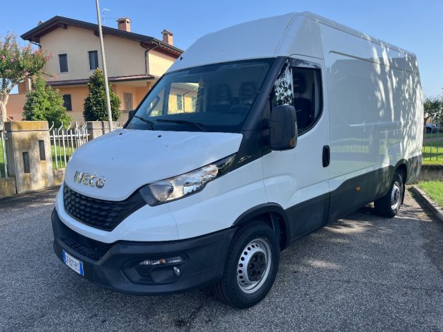 IVECO Daily Bianco pastello