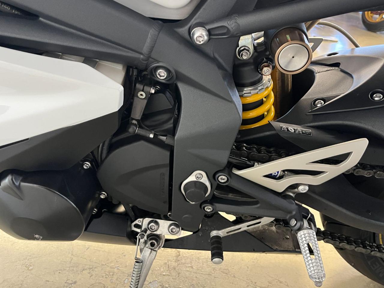 TRIUMPH Daytona 675 675 - 12