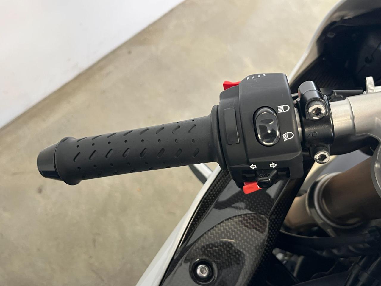 TRIUMPH Daytona 675 675 - 14
