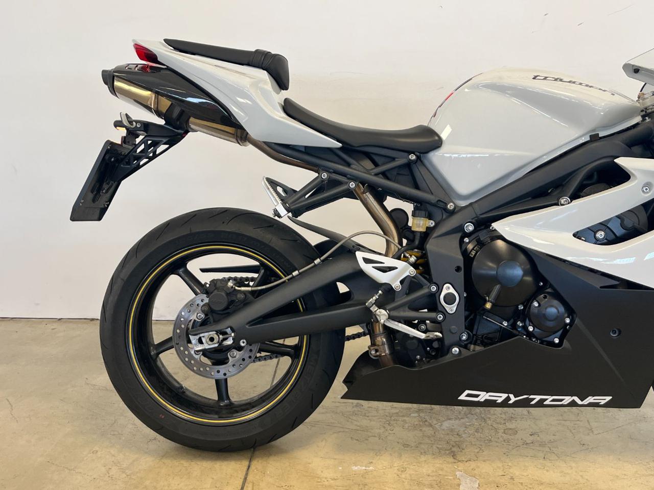 TRIUMPH Daytona 675 675 - 6