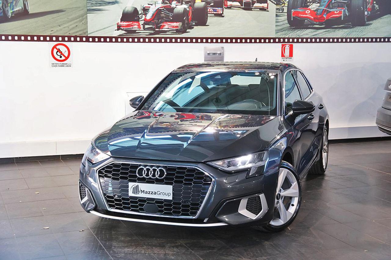 AUDI A3 30 TFSI Sportback Business Advanced - 5