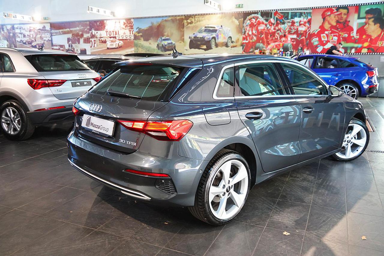 AUDI A3 30 TFSI Sportback Business Advanced - 9