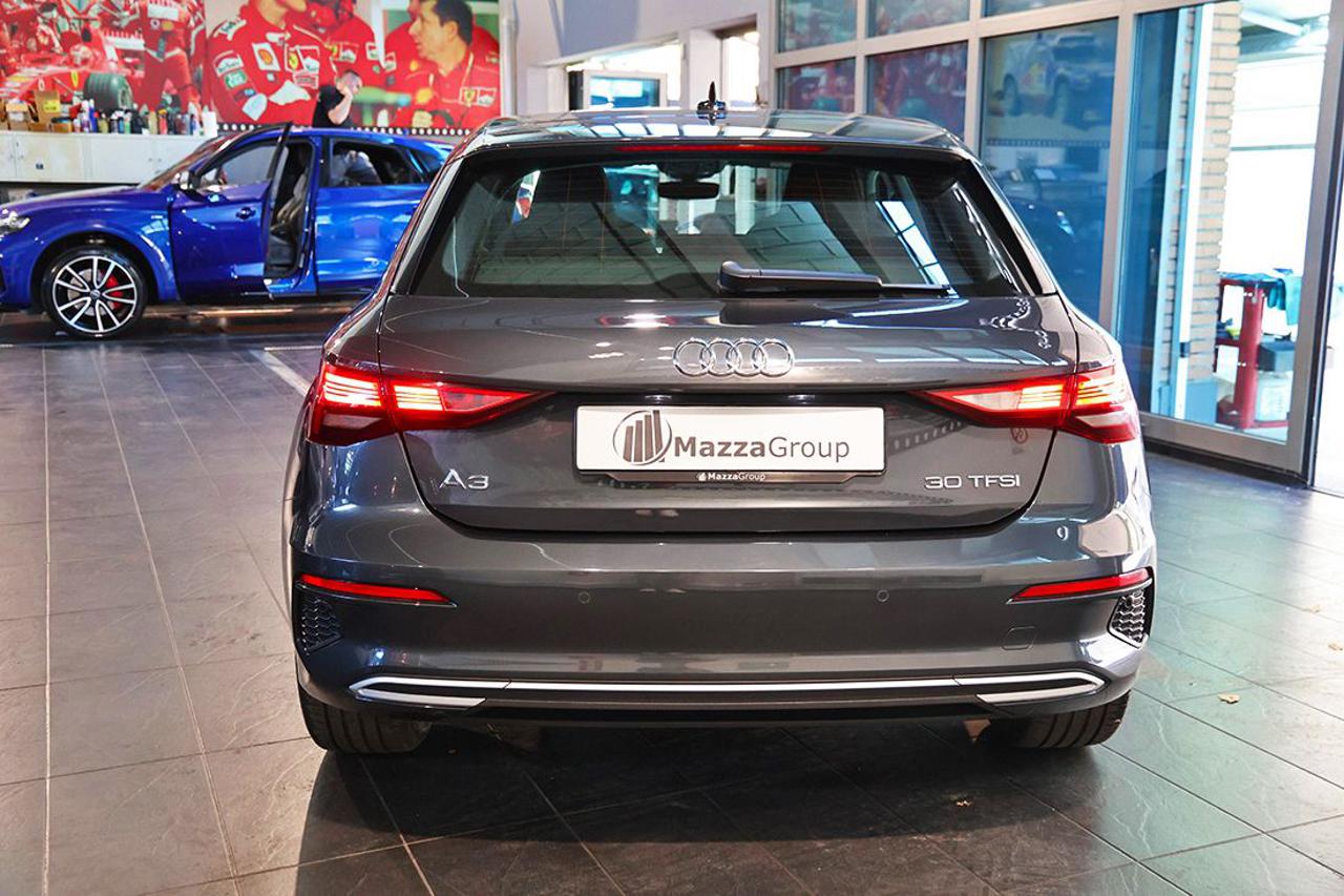 AUDI A3 30 TFSI Sportback Business Advanced - 8