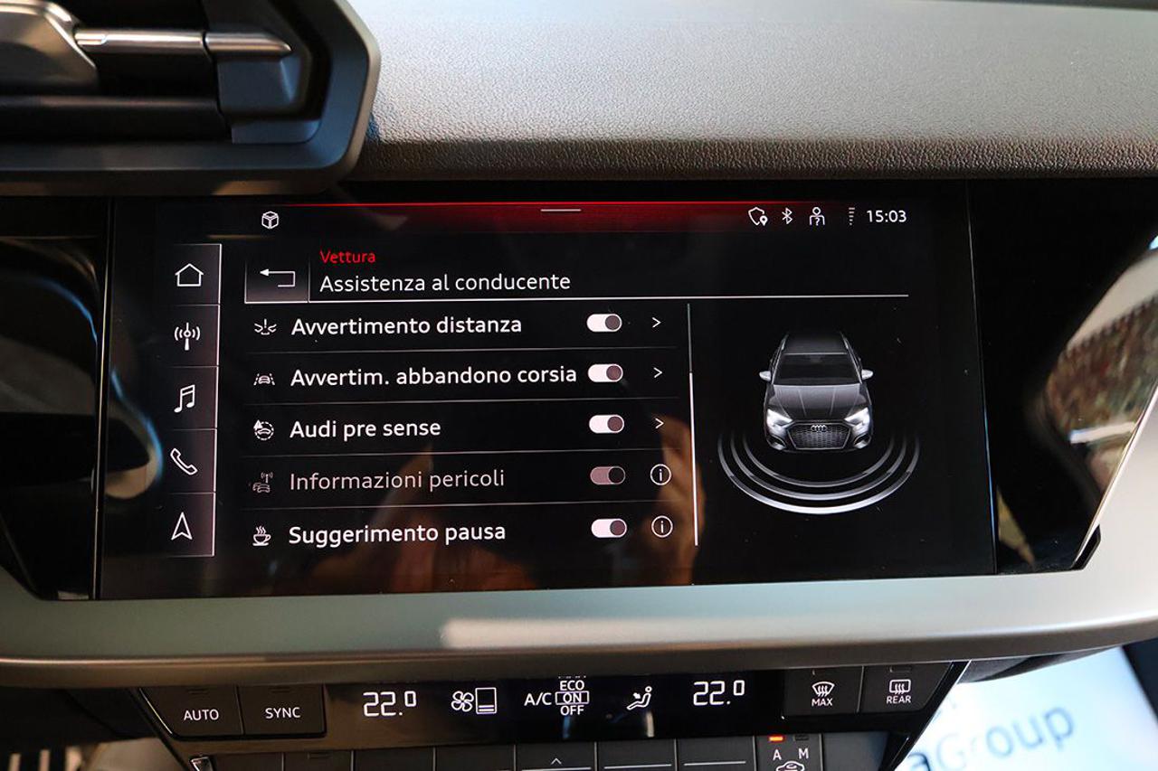 AUDI A3 30 TFSI Sportback Business Advanced - 26