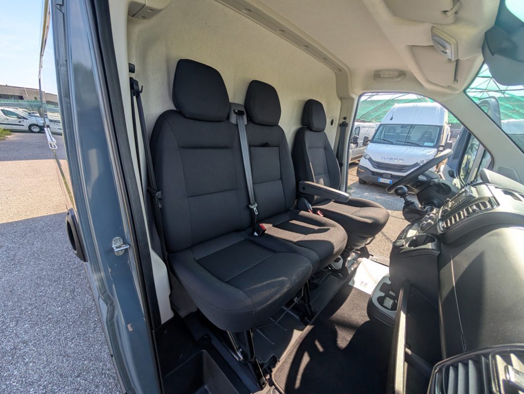 FIAT Ducato 33 2.2 Mjt 140CV L H2 Furgone - 24