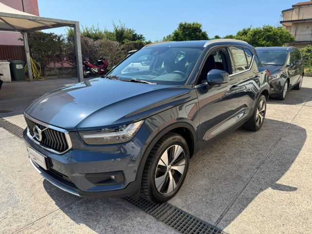 VOLVO XC40 Grigio metallizzato