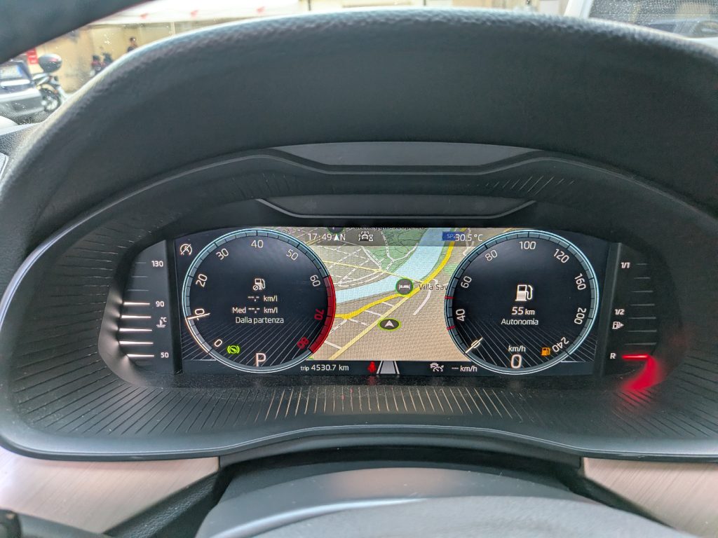 SKODA Kamiq 1.0 TSI 110 CV DSG Style  virtual cockpit - 6