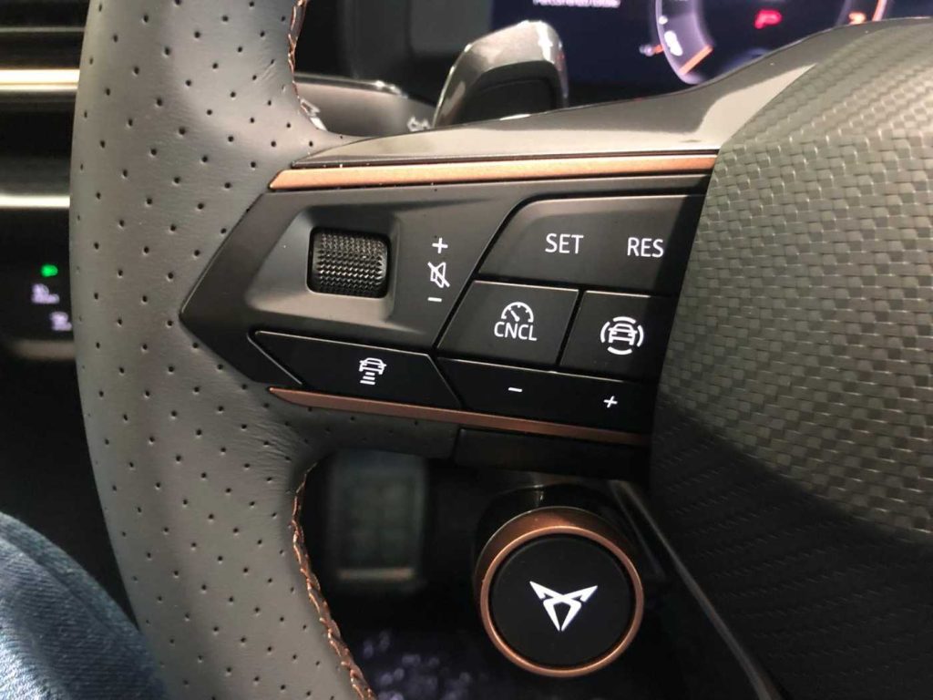 CUPRA Formentor 1.5 Hybrid DSG Business - 14