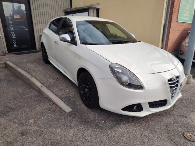 ALFA ROMEO Giulietta Bianco metallizzato