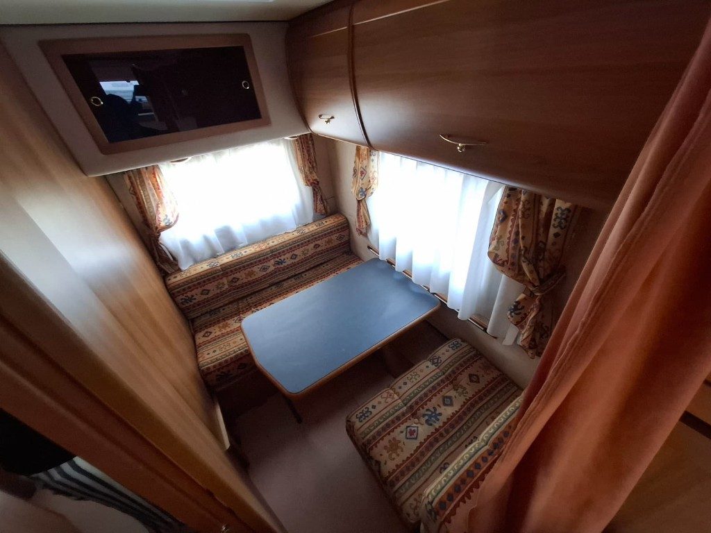 AMERICA 403 CON PORTAUTTO E 2 DINETTE