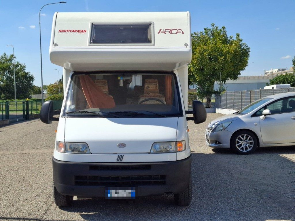 AMERICA 403 CON PORTAUTTO E 2 DINETTE