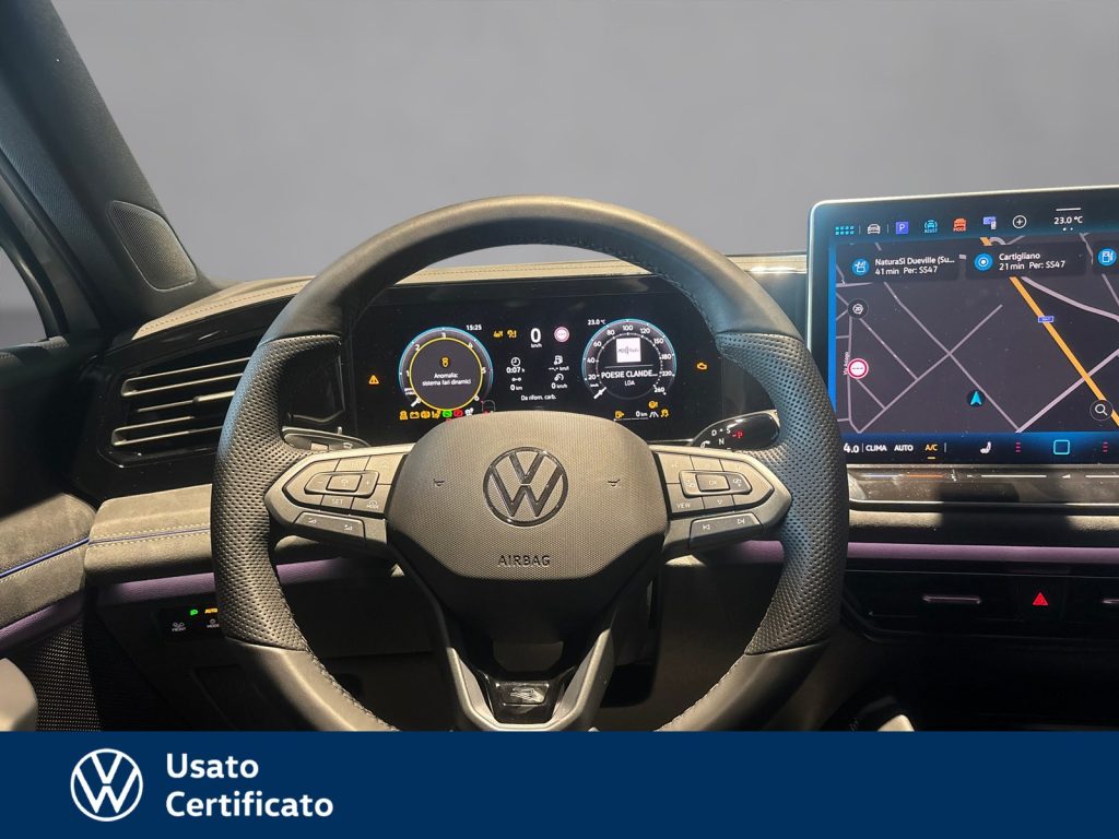 VOLKSWAGEN Tiguan 2.0 tdi r-line 150cv dsg - 9