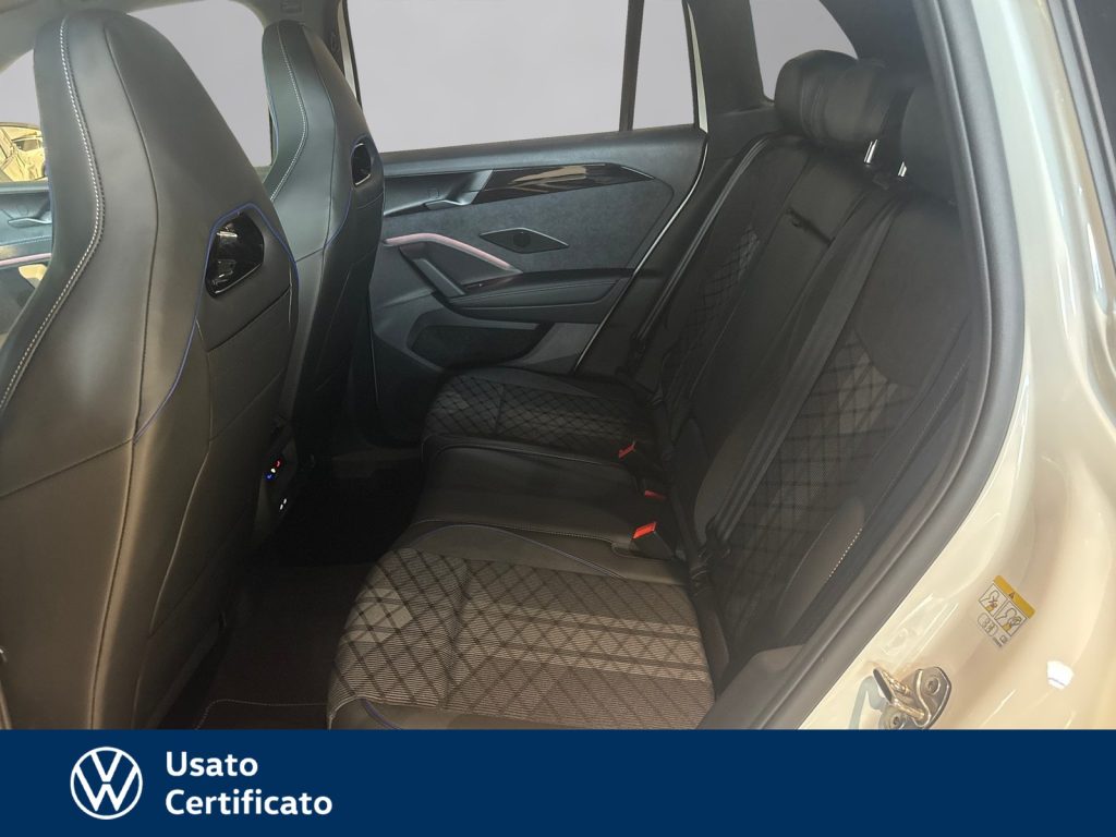 VOLKSWAGEN Tiguan 2.0 tdi r-line 150cv dsg - 12