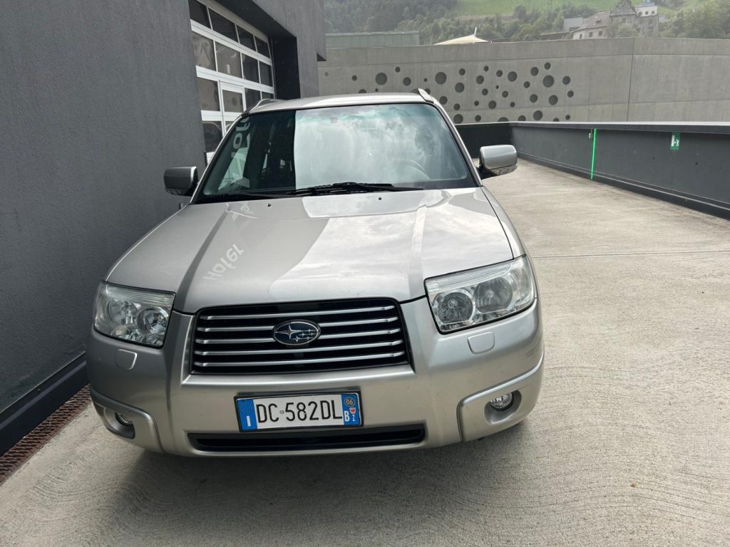 SUBARU Forester 2.0 16V 4x4 - 6