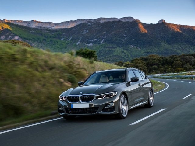 BMW 320 Nero metallizzato