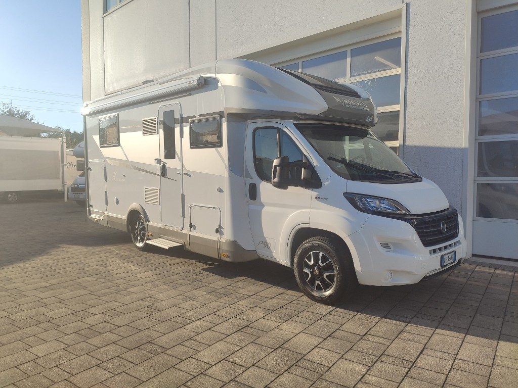 Camper Bürstner