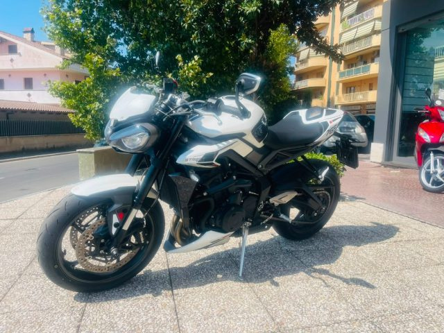 TRIUMPH Street Triple R Antracite pastello