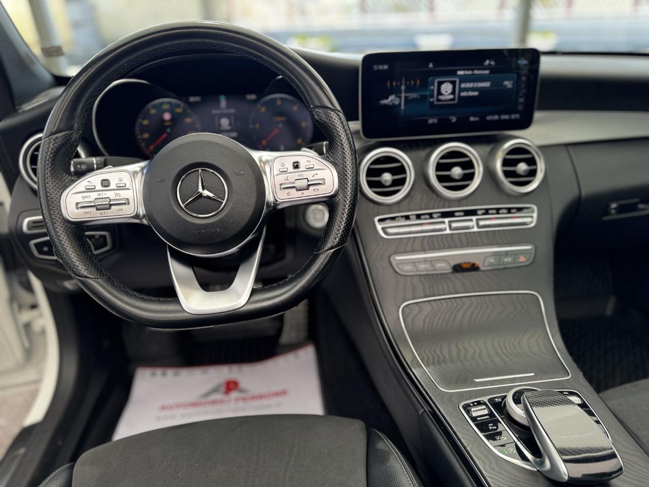 MERCEDES-BENZ C 220 d Auto Cabrio Premium AMG - 1 prop./ FULL - 19