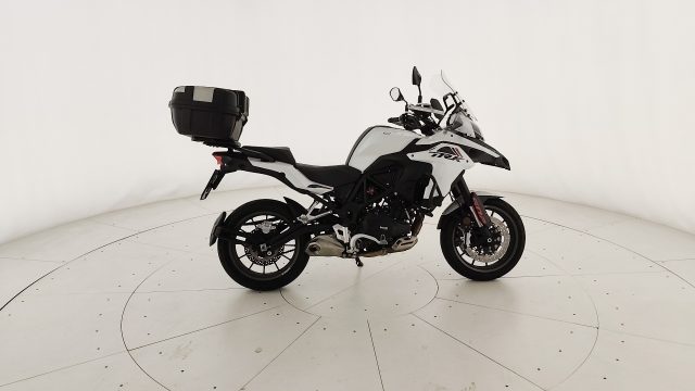 BENELLI TRK 502 Bianco / nero pastello