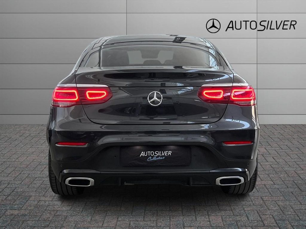 MERCEDES-BENZ GLC 220 d 4Matic Coupé Premium - 4