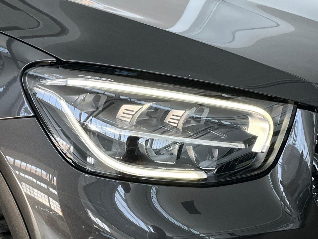 MERCEDES-BENZ GLC 220 d 4Matic Coupé Premium - 17