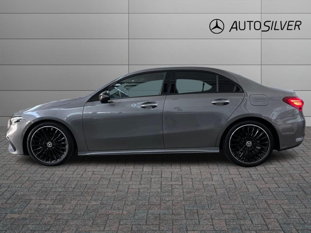 MERCEDES-BENZ A 180 d Automatic Sedan AMG Line Advanced Plus - 6
