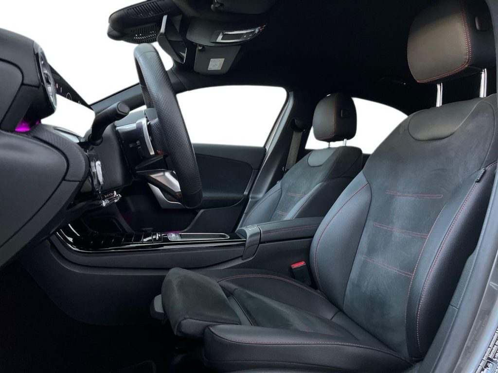 MERCEDES-BENZ A 180 d Automatic Sedan AMG Line Advanced Plus - 10